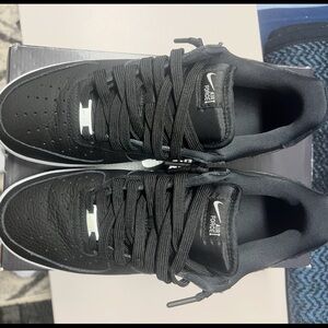 Mens Air Force 1 9.5